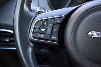 2018 Jaguar F-PACE 25t Premium   - Photo 25 - Dublin, CA 94568