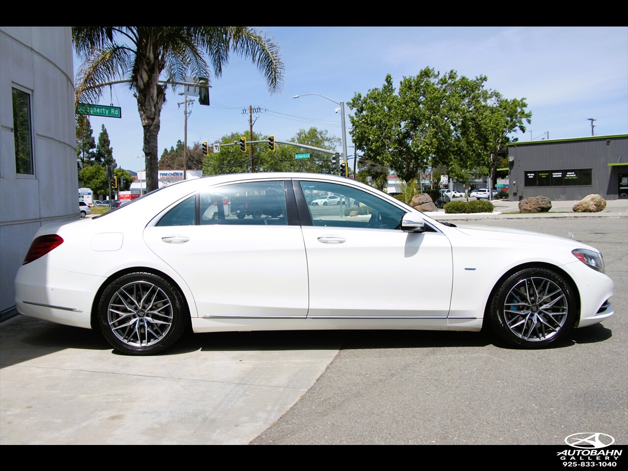 2017 Mercedes-Benz S 550e ***Premium Package*** - Photo 5 - Dublin, CA 94568