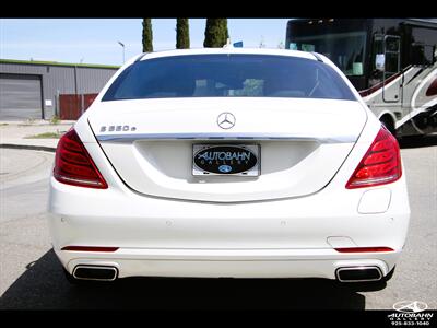 2017 Mercedes-Benz S 550e ***Premium Package*** - Photo 8 - Dublin, CA 94568