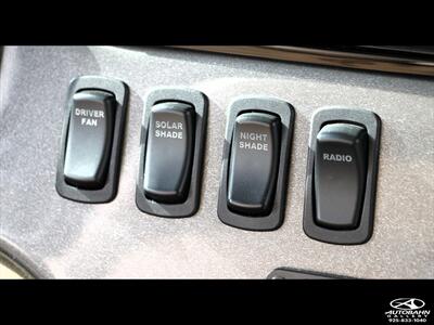 2015 Ford Tiffin Motorhomes ALLEGRO 31 SA - Photo 17 - Dublin, CA 94568