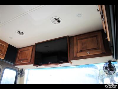 2015 Ford Tiffin Motorhomes ALLEGRO 31 SA - Photo 26 - Dublin, CA 94568
