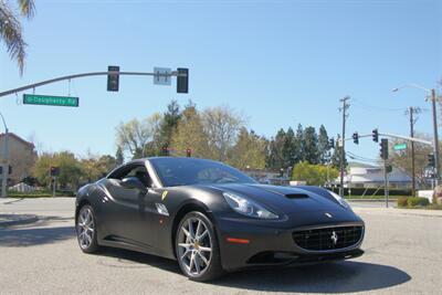2014 Ferrari California ***WRAPPED MATTE BLACK***   - Photo 2 - Dublin, CA 94568