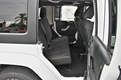 2018 Jeep Wrangler JK Unlimited Sahara   - Photo 32 - Dublin, CA 94568