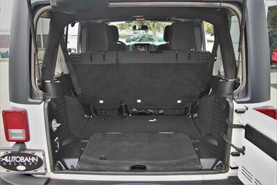 2018 Jeep Wrangler JK Unlimited Sahara   - Photo 34 - Dublin, CA 94568