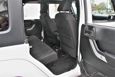 2018 Jeep Wrangler JK Unlimited Sahara   - Photo 33 - Dublin, CA 94568