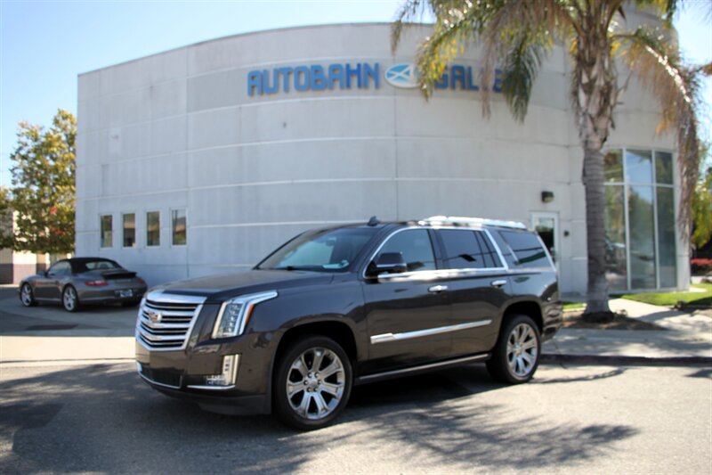 2018 Cadillac Escalade Platinum  ***Driver Assist Package***