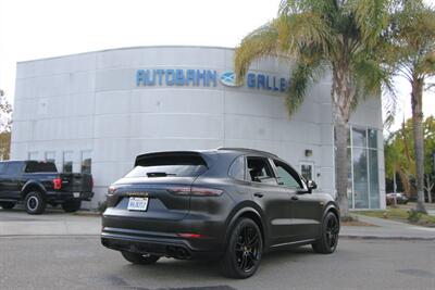 2023 Porsche Cayenne Turbo S E-Hybrid  **MATTE WRAP**202K MSRP**WARRANTY INCLUDED** - Photo 6 - Dublin, CA 94568