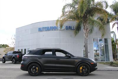 2023 Porsche Cayenne Turbo S E-Hybrid  **MATTE WRAP**202K MSRP**WARRANTY INCLUDED** - Photo 4 - Dublin, CA 94568