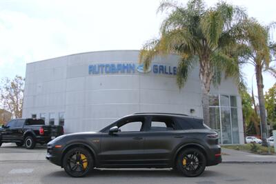 2023 Porsche Cayenne Turbo S E-Hybrid  **MATTE WRAP**202K MSRP**WARRANTY INCLUDED** - Photo 5 - Dublin, CA 94568