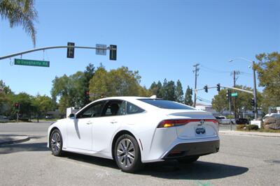 2022 Toyota Mirai XLE  HYDROGEN/FUELCELL - Photo 8 - Dublin, CA 94568