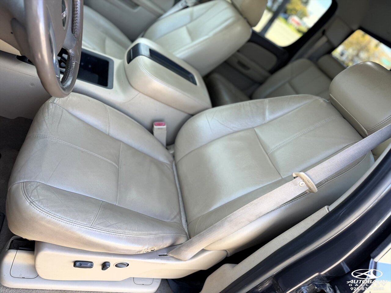 2011 GMC Sierra 3500HD SLT ***LONG BED*** - Photo 25 - Dublin, CA 94568