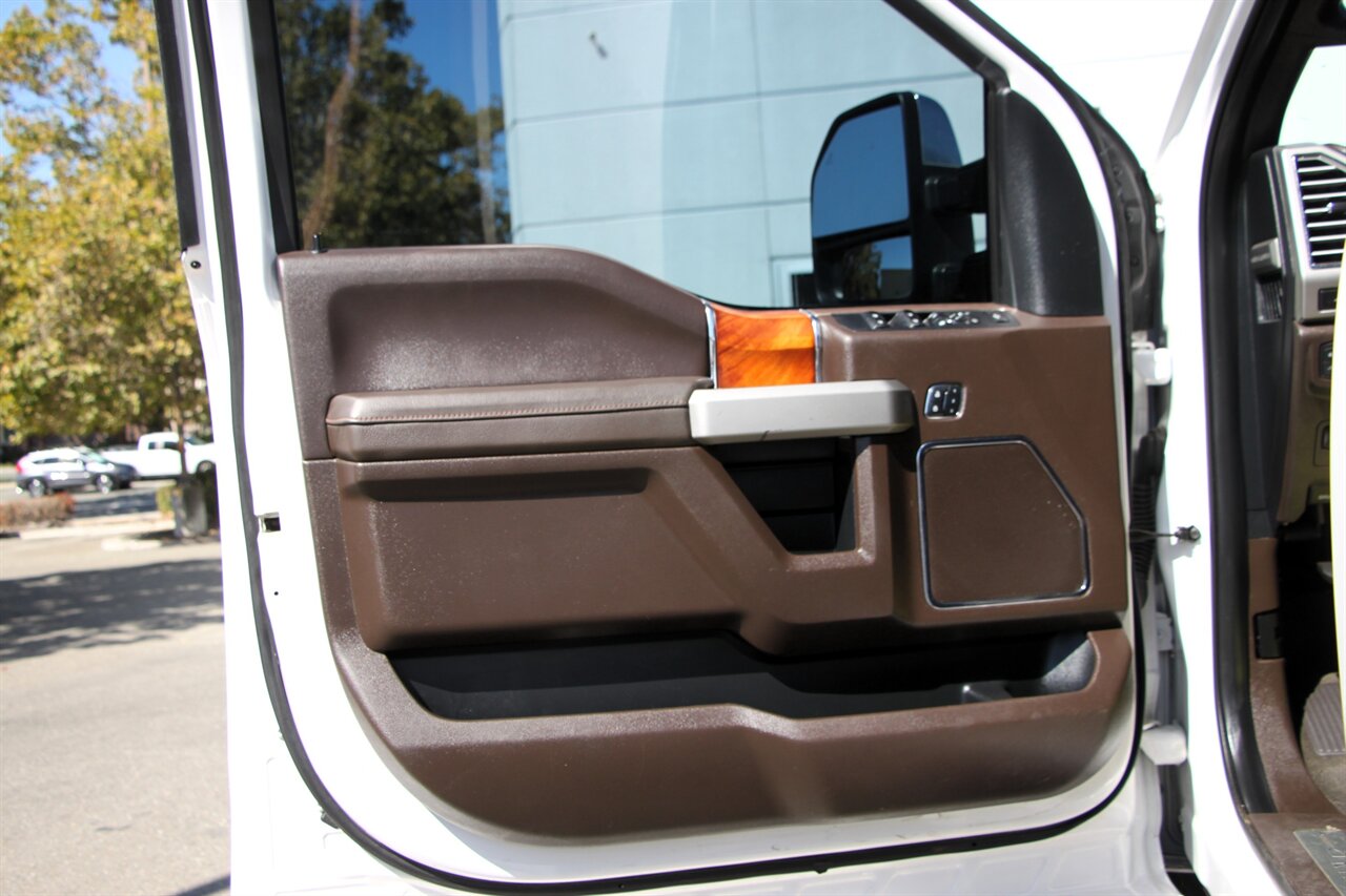 2018 Ford F-250 King Ranch photo 14