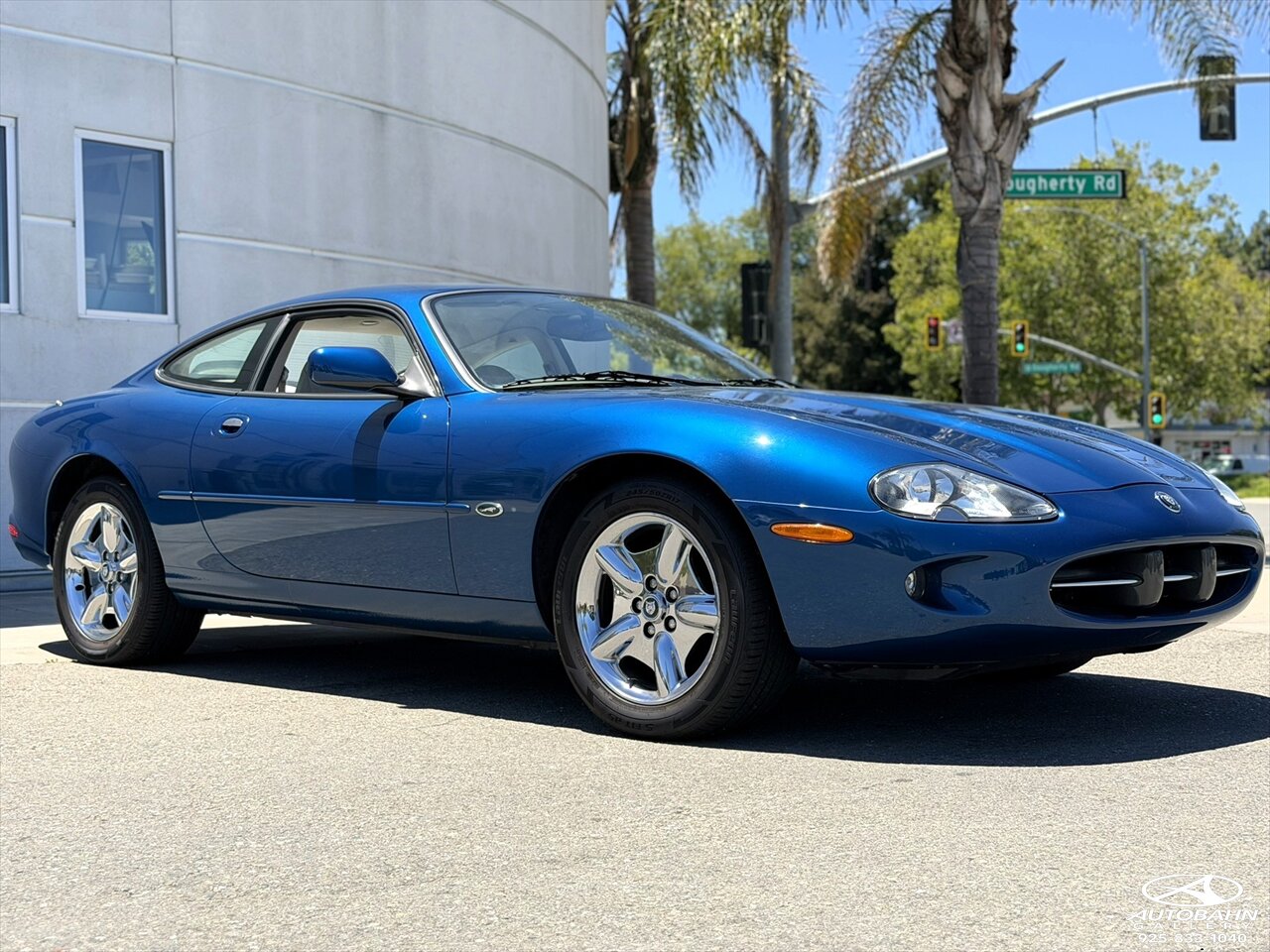 1998 Jaguar XK8 - Photo 3 - Dublin, CA 94568