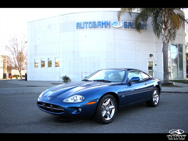 1998 Jaguar XK8  ***EXCELLENT CONDITION***