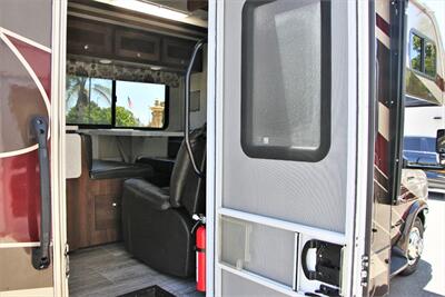 2019 FORESTRIVER E-450 SD CUTAWAY 3051S   - Photo 38 - Dublin, CA 94568