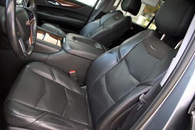 2019 Cadillac Escalade ESV Luxury   - Photo 40 - Dublin, CA 94568