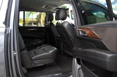 2019 Cadillac Escalade ESV Luxury   - Photo 21 - Dublin, CA 94568