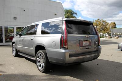 2019 Cadillac Escalade ESV Luxury   - Photo 6 - Dublin, CA 94568