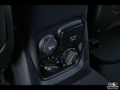 2019 Ford Transit Connect Passenger Wagon XLT Minivan w/Rear Liftgate 120.6 " ***ONE-OWNER*** - Photo 34 - Dublin, CA 94568