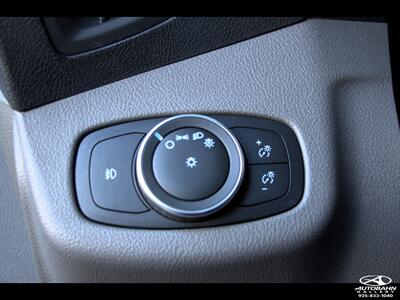 2019 Ford Transit Connect Passenger Wagon XLT Minivan w/Rear Liftgate 120.6 " ***ONE-OWNER*** - Photo 27 - Dublin, CA 94568