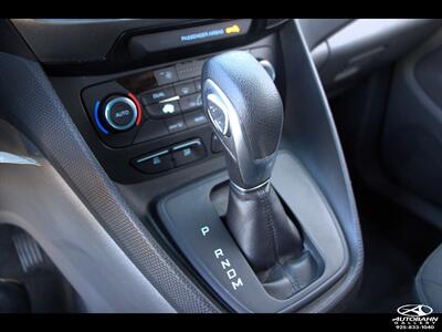 2019 Ford Transit Connect Passenger Wagon XLT Minivan w/Rear Liftgate 120.6 " ***ONE-OWNER*** - Photo 19 - Dublin, CA 94568