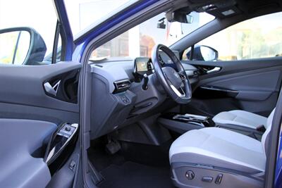 2021 Volkswagen ID.4 Pro S   - Photo 11 - Dublin, CA 94568