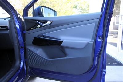 2021 Volkswagen ID.4 Pro S   - Photo 16 - Dublin, CA 94568