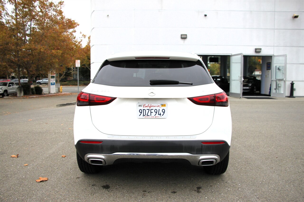 2023 Mercedes Benz GLA 250 4MATIC photo 3