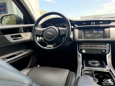 2018 Jaguar XF 20d Premium   - Photo 18 - Dublin, CA 94568