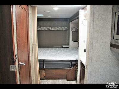 2019 Forest River E-450 SD CUTAWAY 3051S - Photo 25 - Dublin, CA 94568