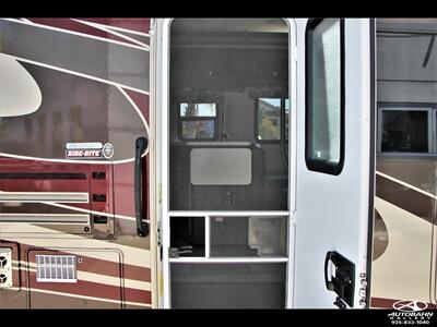 2019 Forest River E-450 SD CUTAWAY 3051S - Photo 9 - Dublin, CA 94568