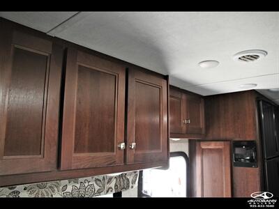 2019 Forest River E-450 SD CUTAWAY 3051S - Photo 24 - Dublin, CA 94568