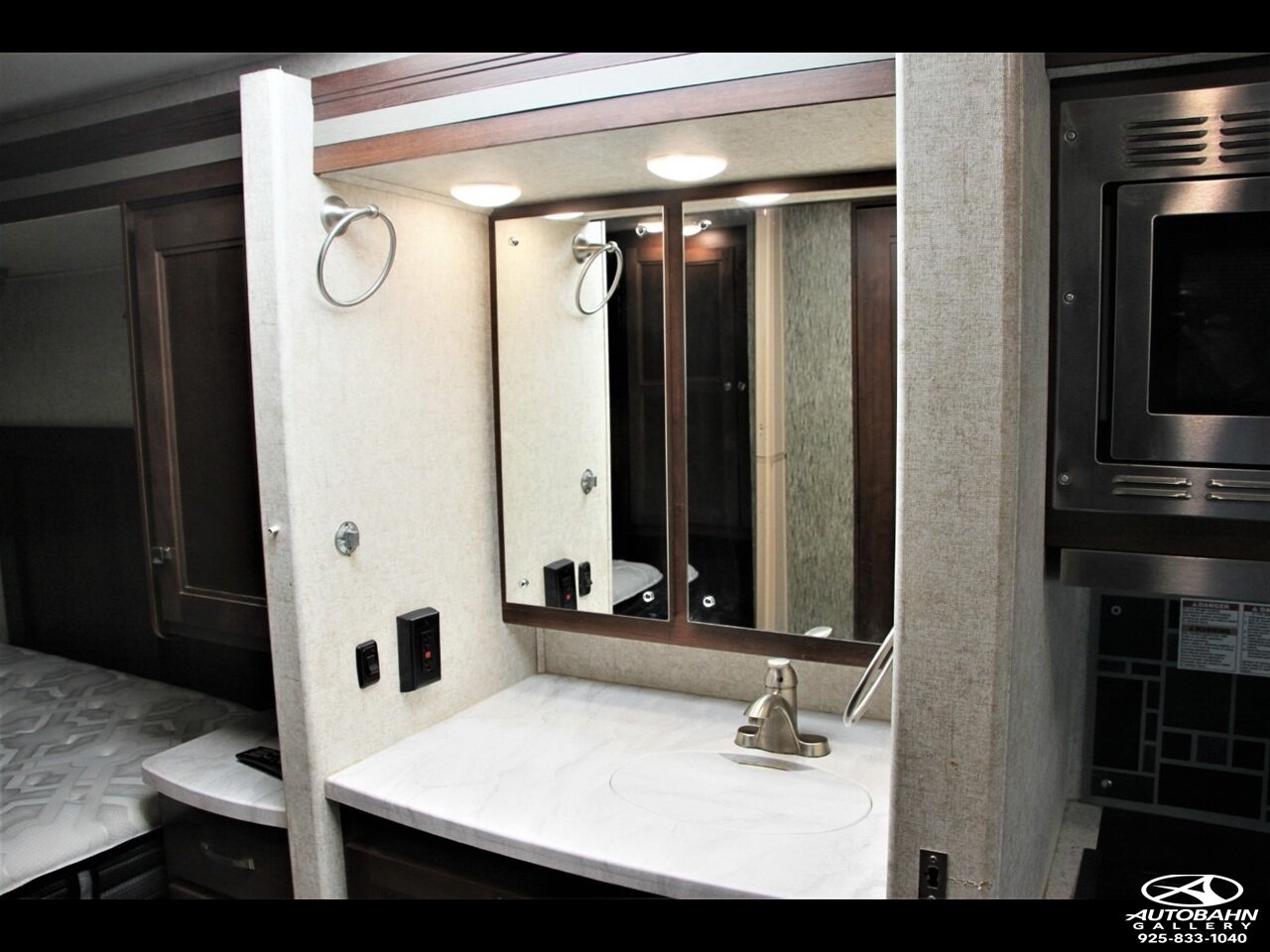 2019 Forest River E-450 SD CUTAWAY 3051S - Photo 36 - Dublin, CA 94568