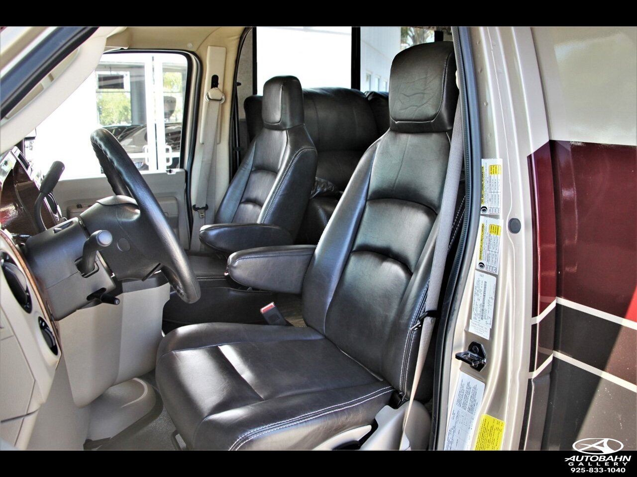 2019 Forest River E-450 SD CUTAWAY 3051S - Photo 23 - Dublin, CA 94568