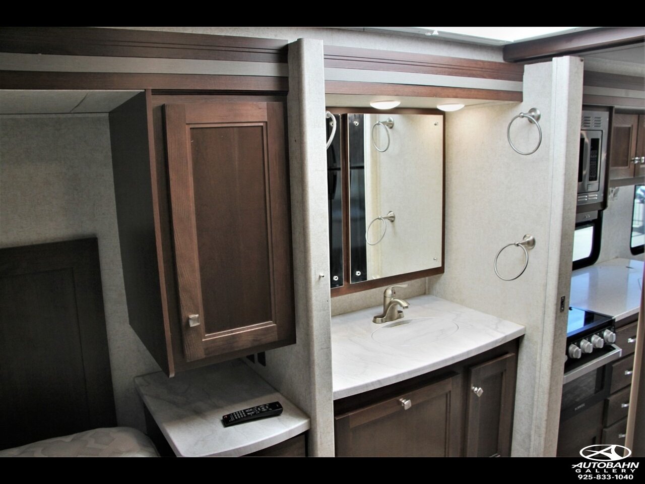 2019 Forest River E-450 SD CUTAWAY 3051S - Photo 55 - Dublin, CA 94568