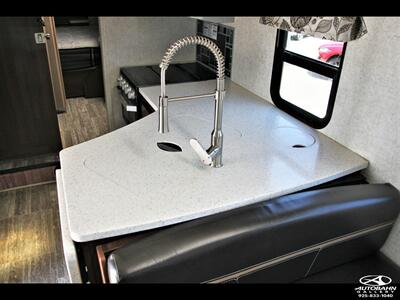 2019 Forest River E-450 SD CUTAWAY 3051S - Photo 68 - Dublin, CA 94568