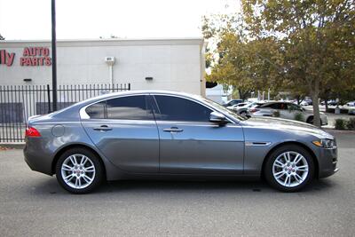 2018 Jaguar XE 20d Premium  ***DIESEL*** - Photo 9 - Dublin, CA 94568