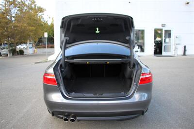 2018 Jaguar XE 20d Premium  ***DIESEL*** - Photo 36 - Dublin, CA 94568