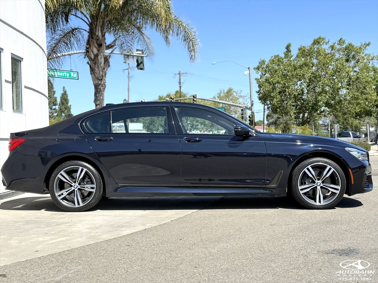 2019 BMW 7 Series 740i ***M Sport Package** - Photo 5 - Dublin, CA 94568