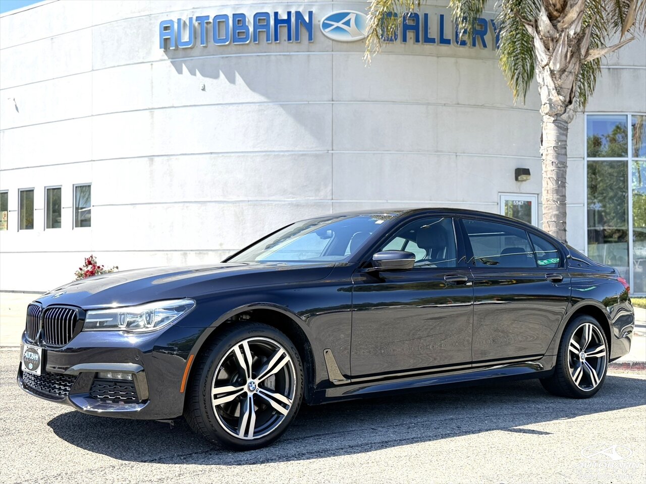 2019 BMW 7 Series 740i's photo