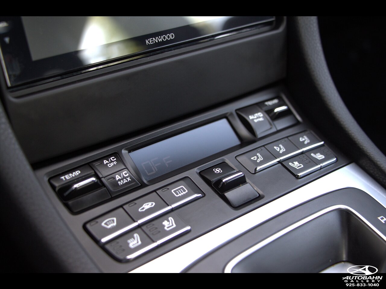 2014 Porsche 911 Carrera S ***SPORT CHRONO PKG*** - Photo 16 - Dublin, CA 94568