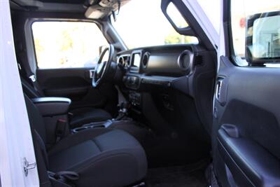 2018 Jeep Wrangler Unlimited Sport  ***ONE OWNER*** - Photo 20 - Dublin, CA 94568