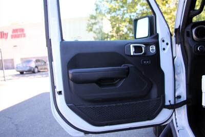 2018 Jeep Wrangler Unlimited Sport  ***ONE OWNER*** - Photo 13 - Dublin, CA 94568