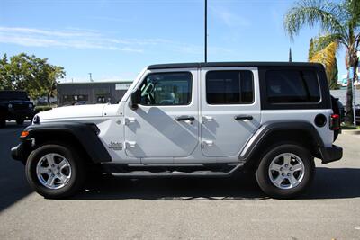 2018 Jeep Wrangler Unlimited Sport  ***ONE OWNER*** - Photo 5 - Dublin, CA 94568