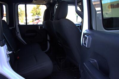 2018 Jeep Wrangler Unlimited Sport  ***ONE OWNER*** - Photo 18 - Dublin, CA 94568