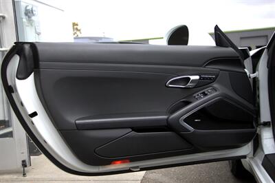 2017 Porsche 911 Carrera S  ***Premium Pkg+ w/Adaptive Sport Seats+ (P3G)*** - Photo 15 - Dublin, CA 94568