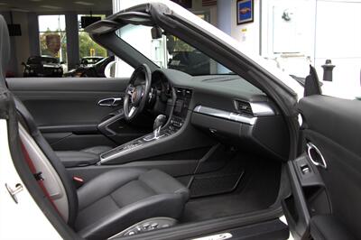 2017 Porsche 911 Carrera S  ***Premium Pkg+ w/Adaptive Sport Seats+ (P3G)*** - Photo 29 - Dublin, CA 94568