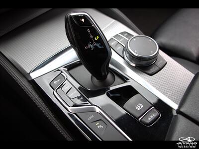 2019 BMW 5 Series 530e iPerformance  ***M Sport Package*** - Photo 24 - Dublin, CA 94568