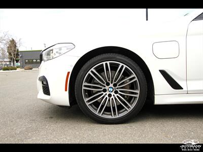 2019 BMW 5 Series 530e iPerformance  ***M Sport Package*** - Photo 10 - Dublin, CA 94568