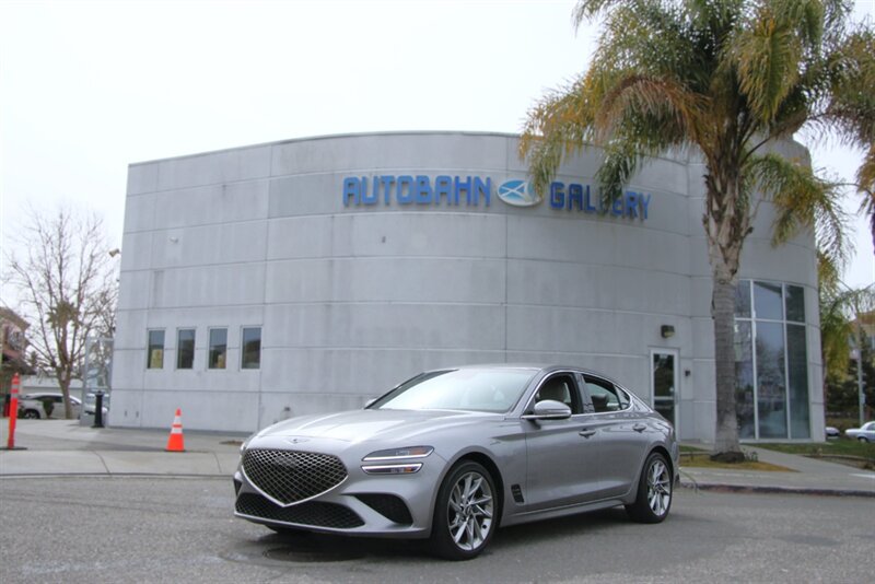2022 Genesis G70 2.0T  